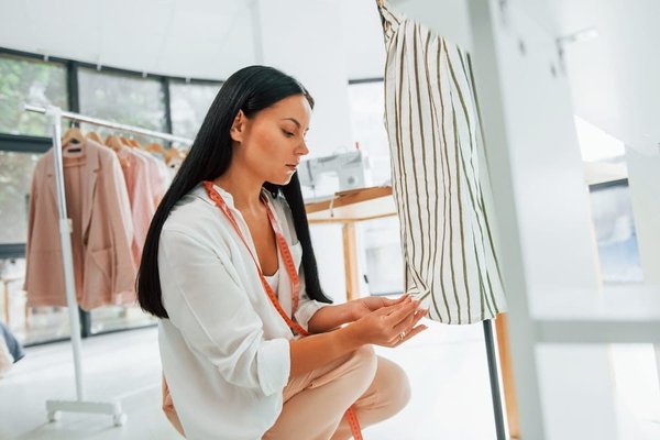 Quelle tablette graphique offre la meilleure précision pour la conception architecturale sur AutoCAD?